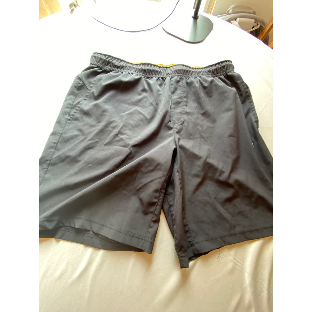 Eddie Bauer Motion Mens Black Active Performance Shorts Large Elastic Waist